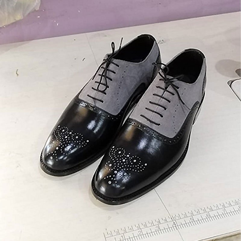 Handmade Men's Black & Gray Suede Leather Oxford Wingtip Brogue Lace Up Dress Shoes left view