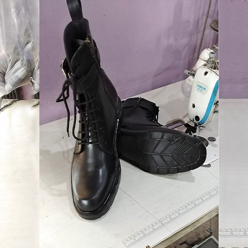 Handmade Men’s Military Style Long Leather Boots toe-front shape clearly
